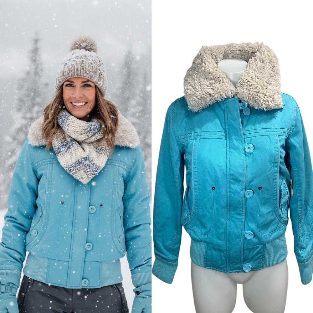 Fox Women's Blue Faux Fur Collar Jacket